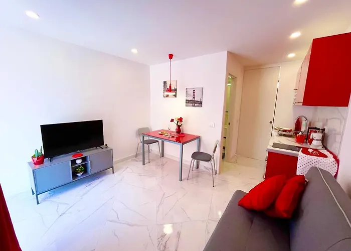 Miss Flora Olympia * Playa de las Américas